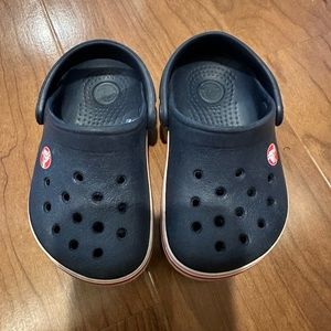 Toddler size crocs C5